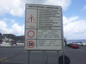 cartello porto
