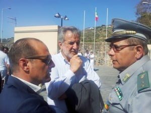 i sindaci Giorgianni e Gullo apprendono della gravità degli ultimi incendi