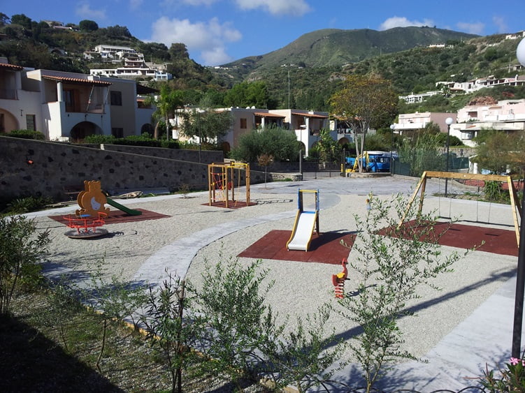 parco giochi zinzolo 2