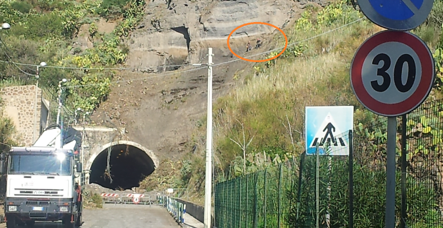 tunnel