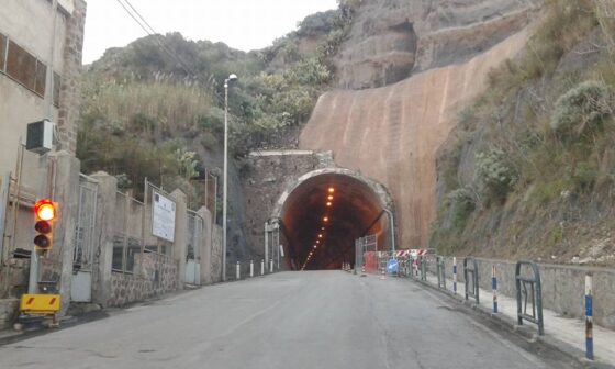 Galleria: alle 12,30 riapertura al traffico autoveicolare