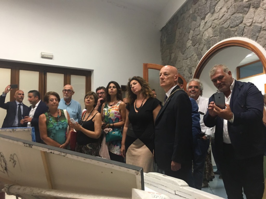 mostra niutta