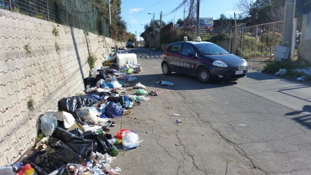 messina-immondizia-per-strada