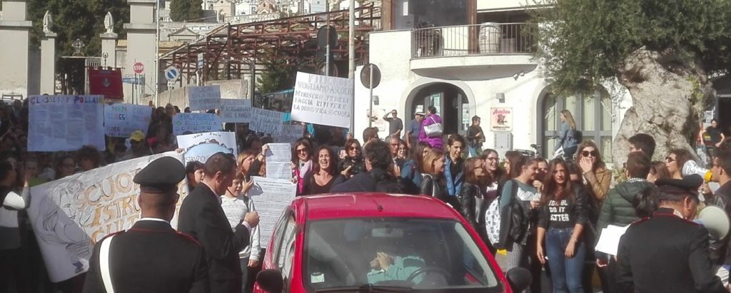 corteo scuola