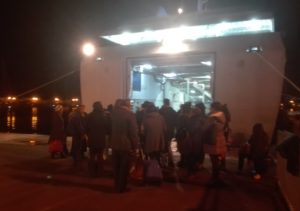 Un centinaio di eoliani bloccati a Milazzo nel pomeriggio e di rientro alle 18,30 con la nave