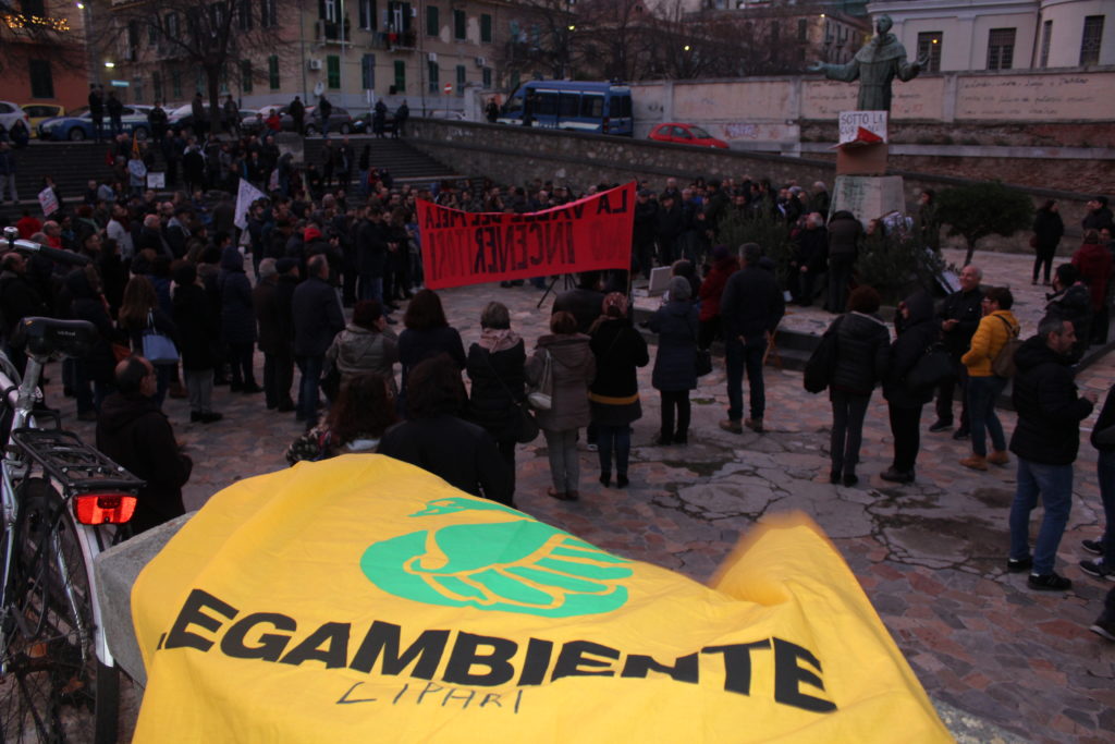 inceneritore legambiente lipari