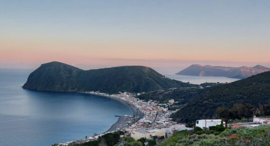 In arrivo quattro giorni d'estate con la speranza che si riapra da lunedì