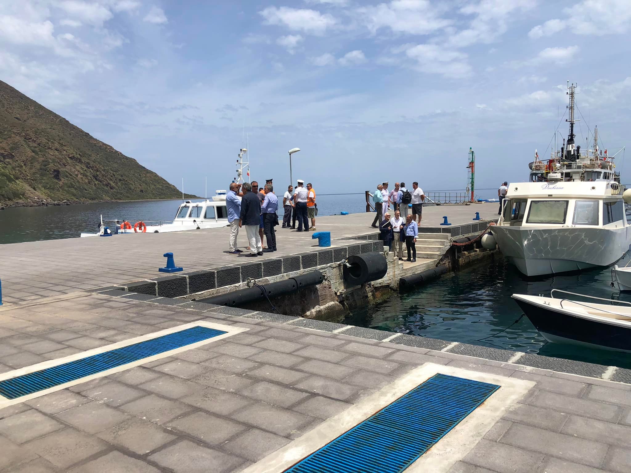 Porti, l'assessore Falcone a Filicudi : porto finalmente rinnovato e funzionale 2