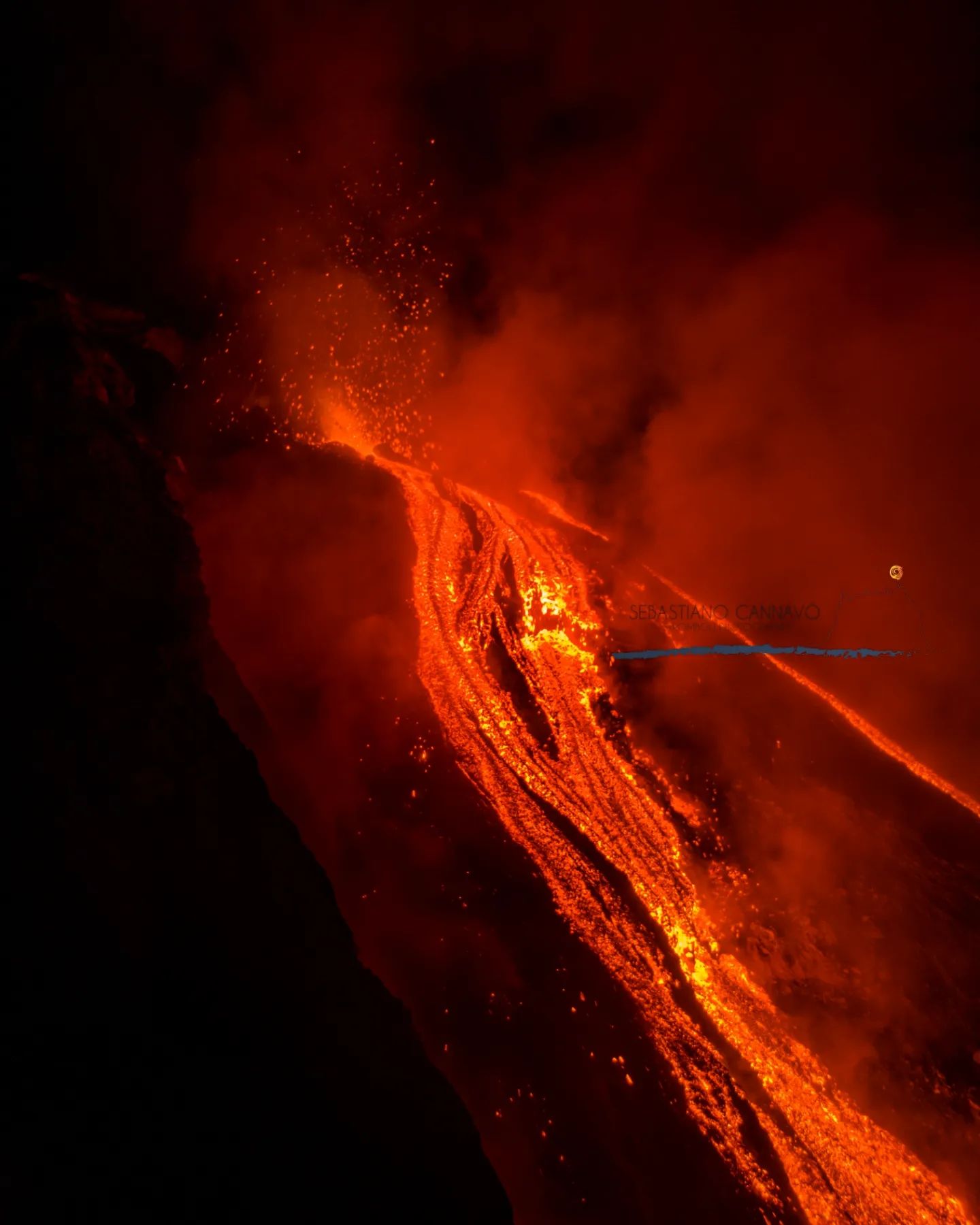 Stromboli : flusso lavico in diminuzione e colata in raffreddamento