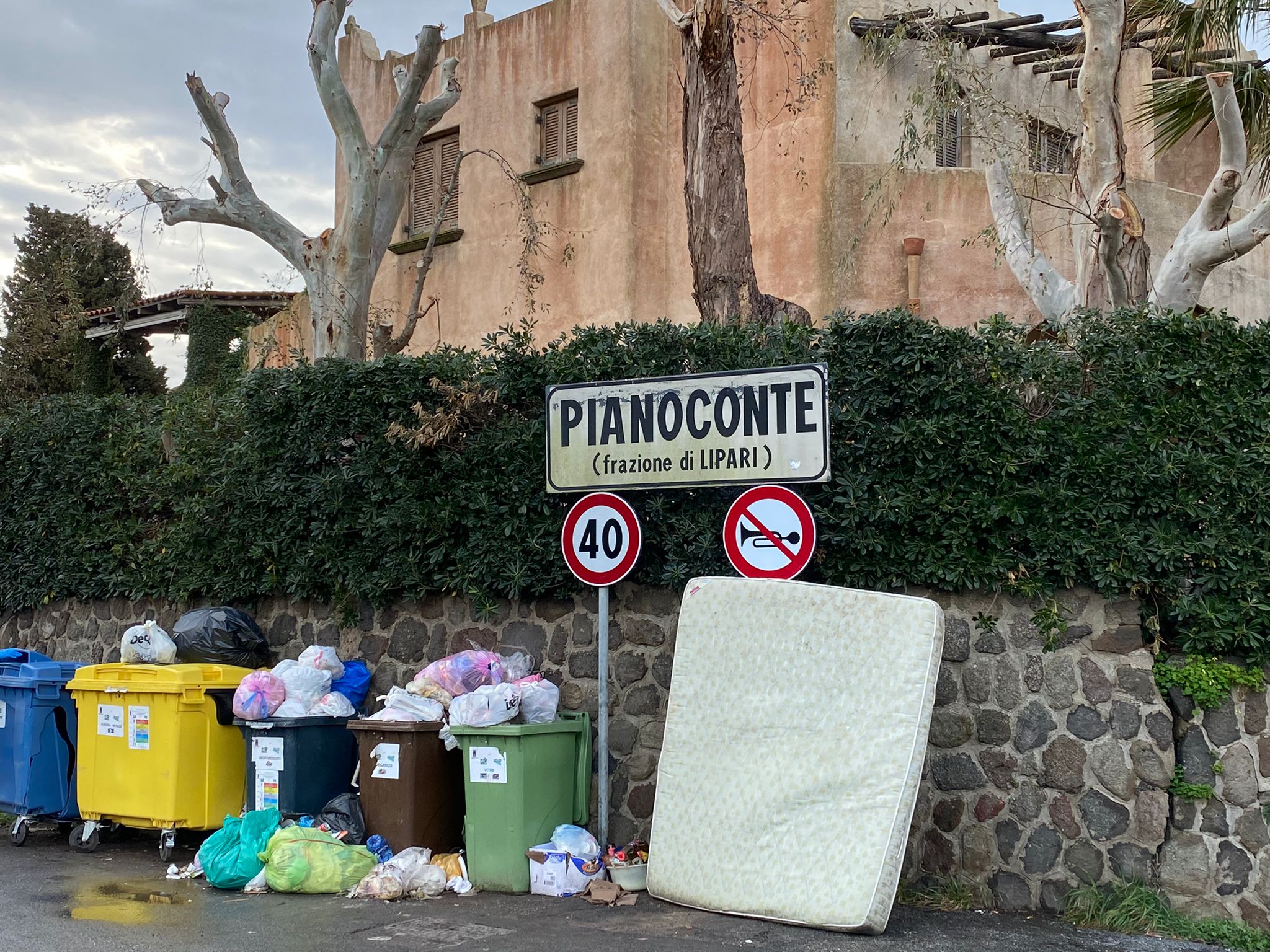 Pianoconte, rifiuti : il buongiorno dopo l'incontro con l'Amministrazione