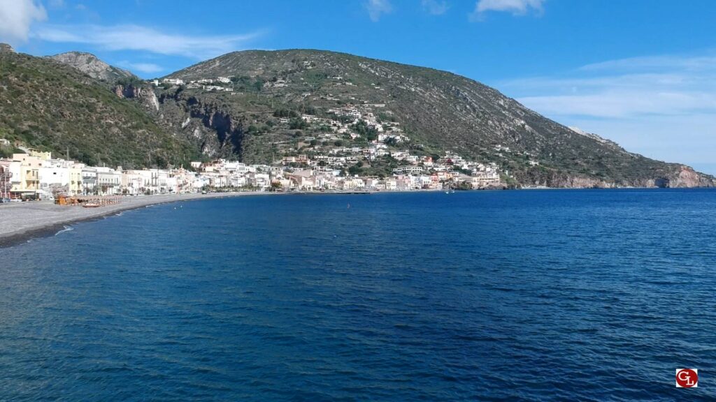Comune di Lipari : cinque spiagge Bandiera Blu FEE 2023