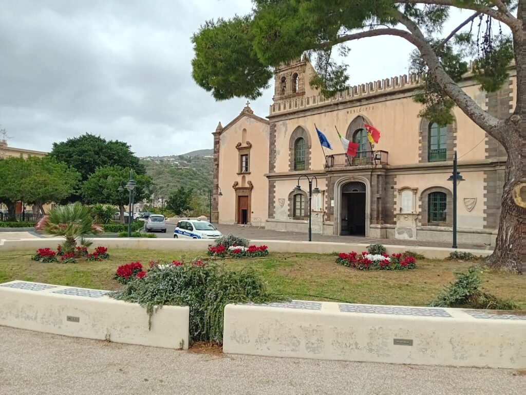 Piazza Mazzini : nuovo look natalizio 1