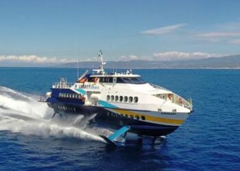 1° maggio e mancati collegamenti : J'accuse di Federalberghi, la replica di Liberty Lines