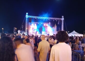 San Bartolo, l'ordinanza: 23 e 24 agosto vos tavoli e sedie