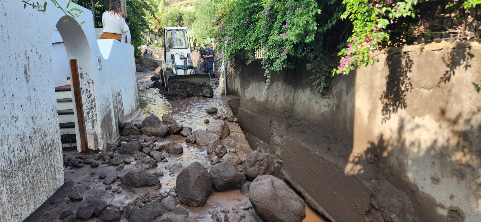 Stromboli : temporale d'agosto e fiumi di terra e massi