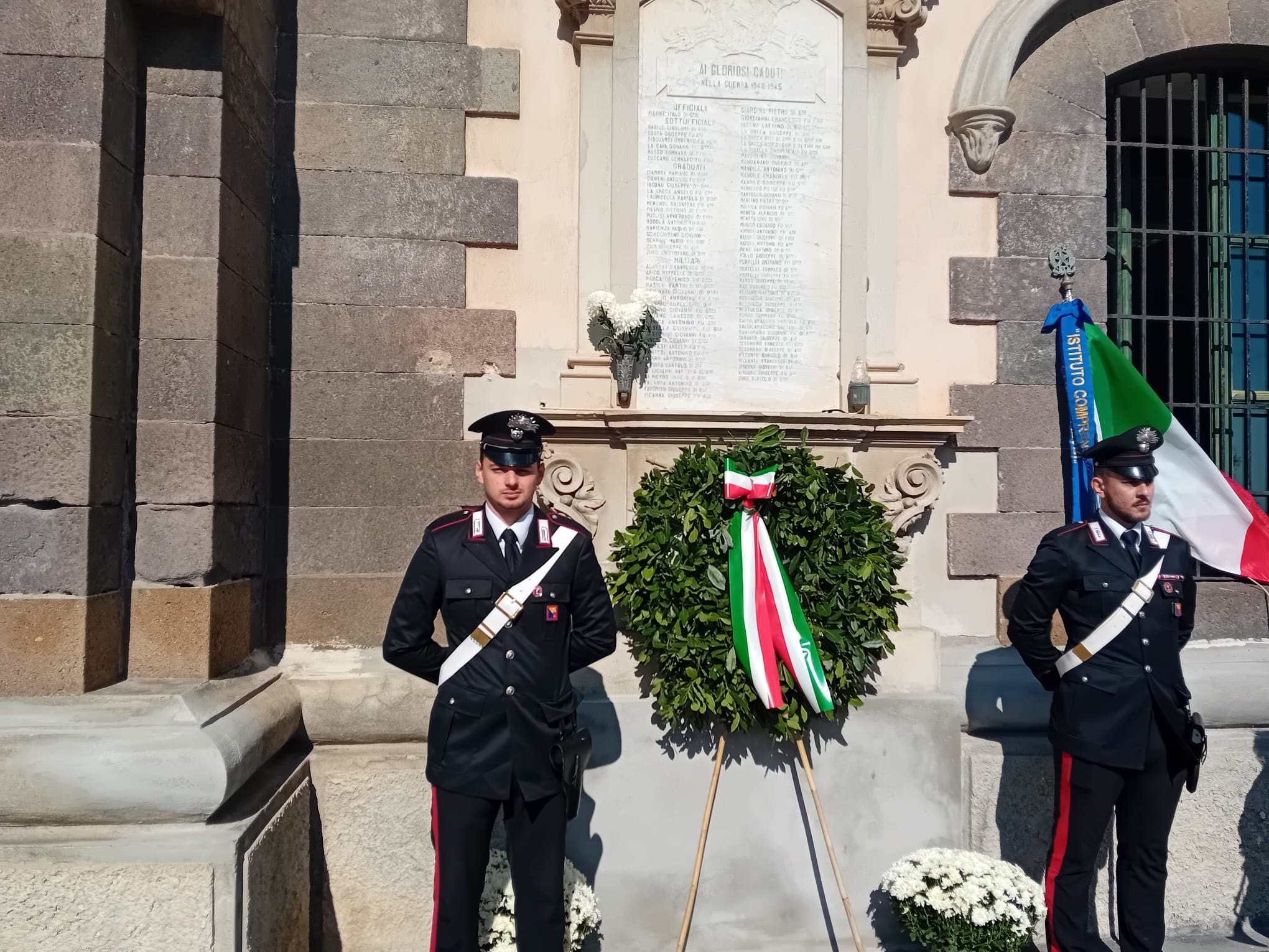 Lipari : celebrata la Giornata dell'Unità Nazionale e delle Forze Armate 1
