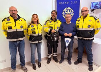 Un dono per la vita: il Rotary Club Lipari supporta l'ARE