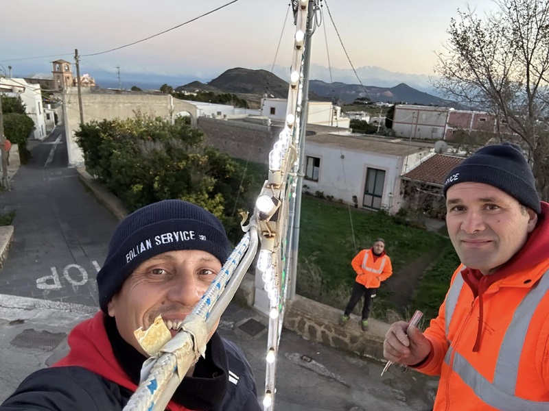 Anche Pianoconte ha le sue luminarie di Natale