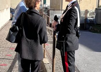 Si fingono Carabinieri per truffare un'anziana, denunciate due persone