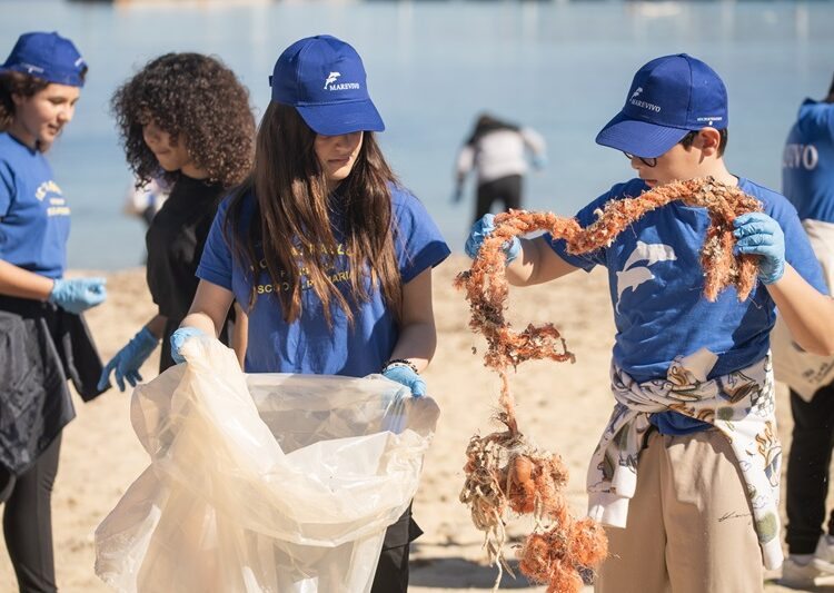 Marevivo : riparte il progetto "Delfini Giardiani"