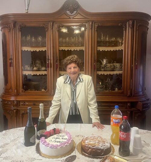 Buon compleanno alla signora Angelina Spanò ved. Corrieri