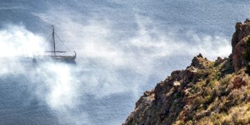 Pasquetta epica a Lipari: Chris Nolan fa rivivere le Rupi Erranti di Omero 4