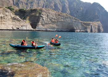 Scout autici Eolie: L'Estate della "Disconnessione" per Adolescenti