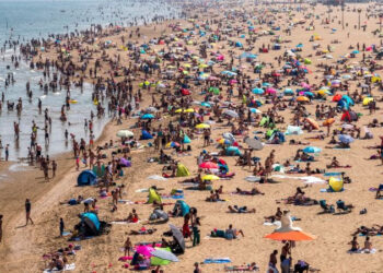 Maredivo : " Località turistiche tra le prime vittime dell'overtourism"