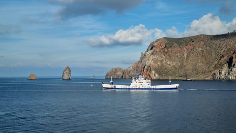 Bandi trasporti marittimi : Federalberghi chiede garanzie e controlli rigidi per le isole