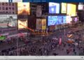Estateolie arriva a Times Square: la pubblicità del sito estateolie.net su uno dei maxischermi più iconici del mondo