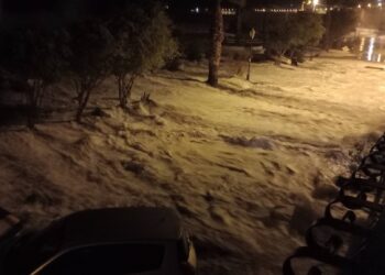 Canneto, una notte che ricorda la mareggiata del 1981