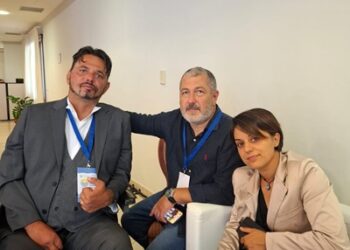 Eolie, sanità: dalla chemioterapia al punto nascite. La "lista delle priorità" consegnata dai cittadini ai vertici ASP