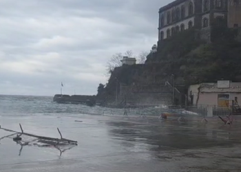 A Lipari si sbarca a...Rinella