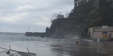 A Lipari si sbarca a...Rinella