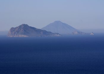 Le Eolie si svelano ai giornalisti stranieri : il 26 marzo grande appuntamento all'Associazione della Stampa Estera 2
