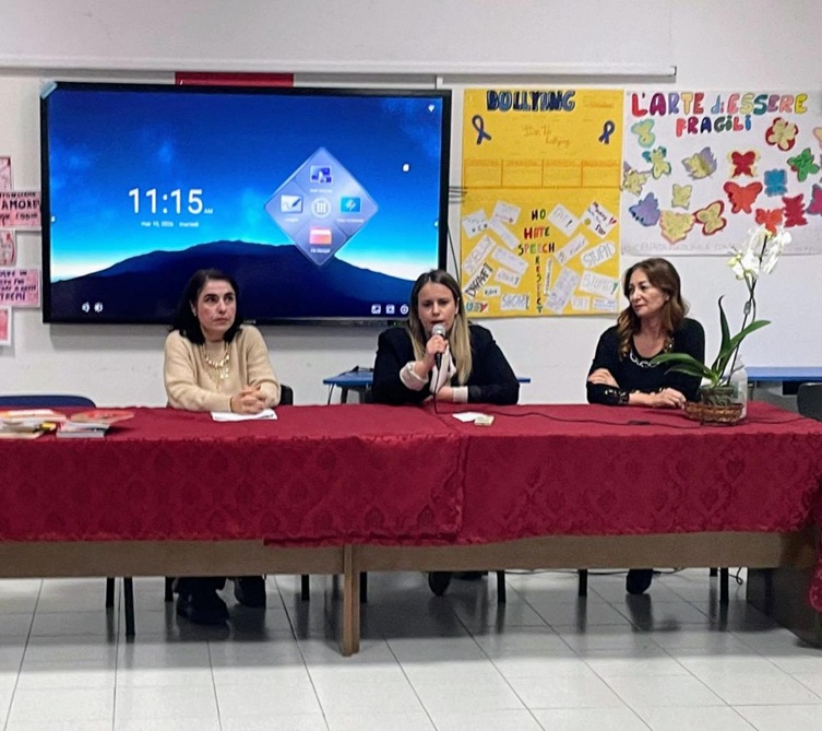 Progetto «Io leggo»: la FIDAPA promuove il talento femminile nelle scuole eoliane 2