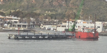 Vulcano : per il nuovo pontile degli aliscafi ci siamo quasi