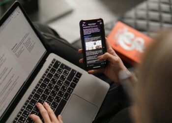 Perché blindare la corrispondenza digitale è vitale per chi fa impresa in un territorio turistico