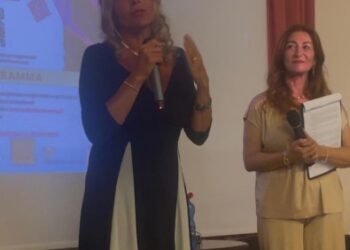 Lipari abbraccia la lezione di Daniela Lucangeli: educare con emozione nell’era digitale 1