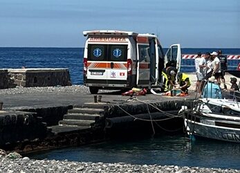 Lipari, turista colto da malore in mare: muore nonostante i soccorsi