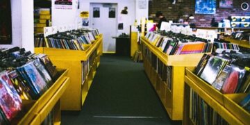 Vinili e musica fisica online: la rivincita degli ecommerce specializzati secondo Ecommerceit