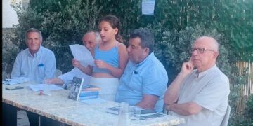 "Lipari noi ragazzi di ieri": emozioni e ricordi alla presentazione di Italo Toni a Vulcano