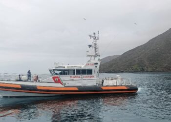 Lipari, la Guardia Costiera : salvate decine di persone in meno di 24 ore