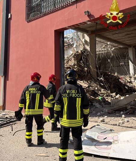Messina, esplosione a Pistunina: crolla una palazzina, almeno cinque feriti e sei dispersi
