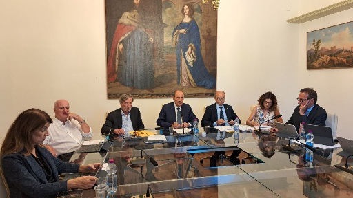 Isole minori, Regione approva piano finanziario per collegamenti marittimi