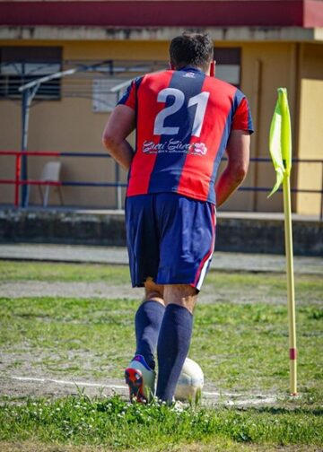 Lipari Calcio, la forza di una maglia: Andrea Tesoriero racconta il presente e il futuro del calcio rossoblù