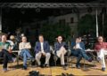 Montalbano Elicona : il mare e la montagna s'incontrano in piazza