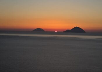 Eolie: dove anche il tempo sa essere una meraviglia