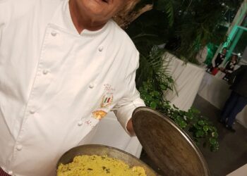 Lucio Bernardi, l’anima del Filippino: «Le Eolie si conoscono anche attraverso i loro sapori»