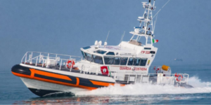 Vulcano, 81enne colto da infarto: trasferito dalla Guardia Costiera a Milazzo